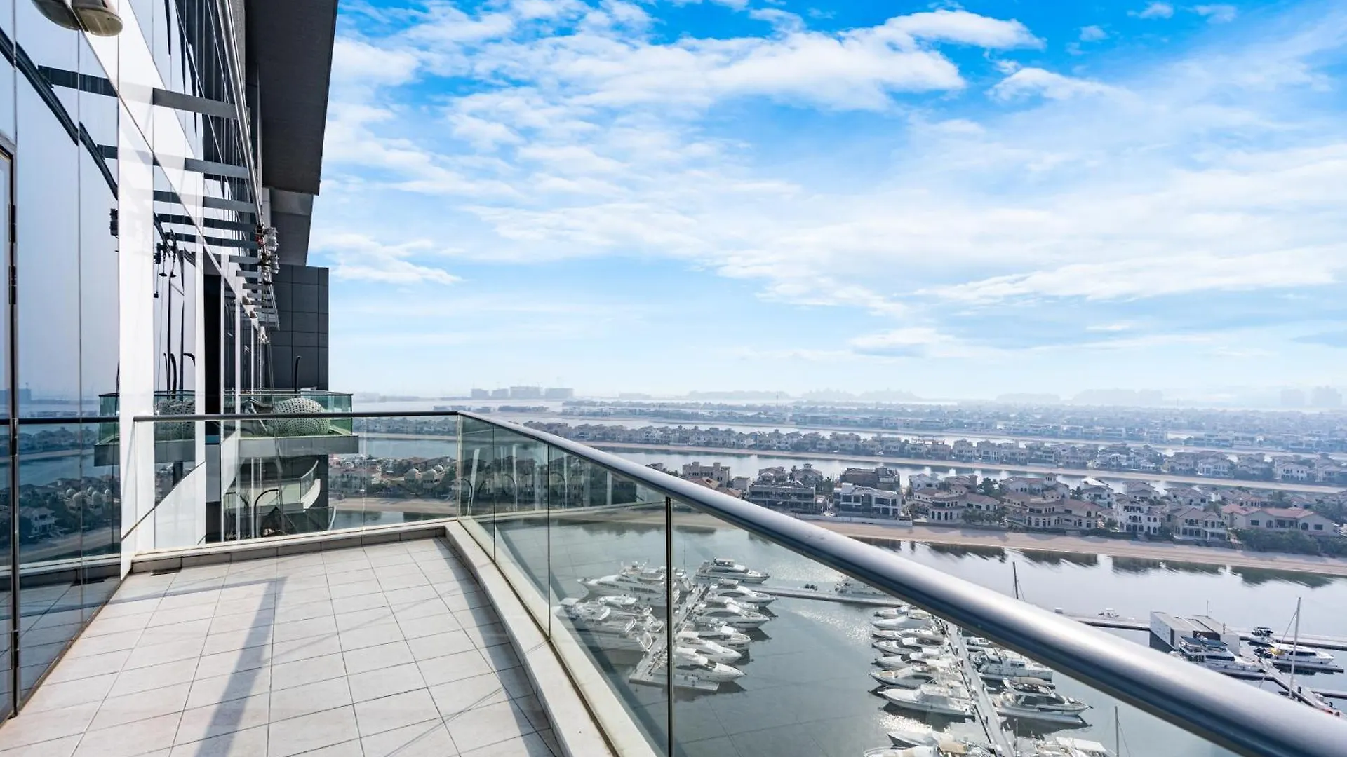 Palm Home Next To Nakheel Mall With Private Beach Dubai 0*,  United Arab Emirates